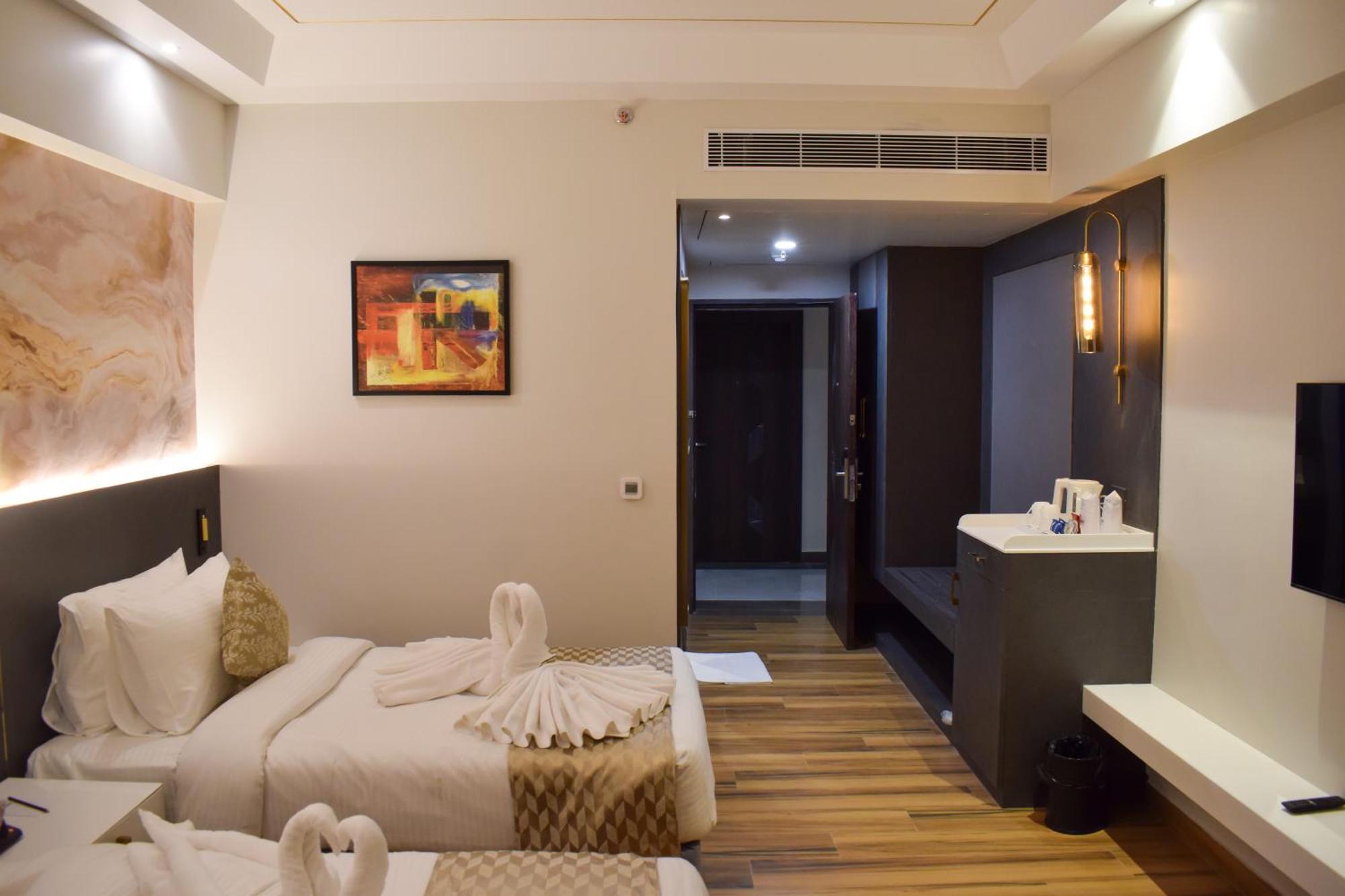 Tulip Inn Shravasti Bahraich Exterior photo